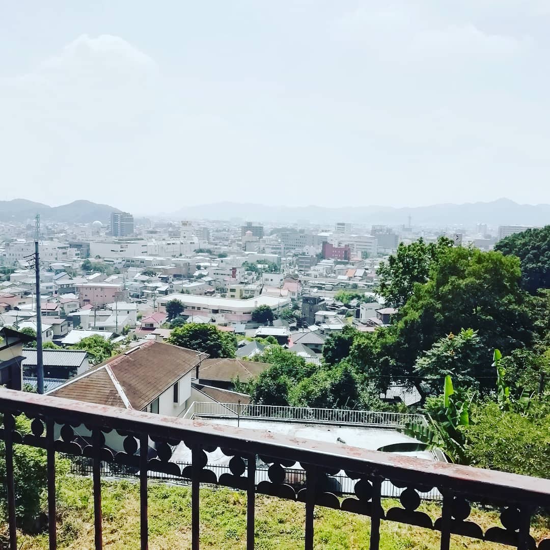 りっぷる洋品店