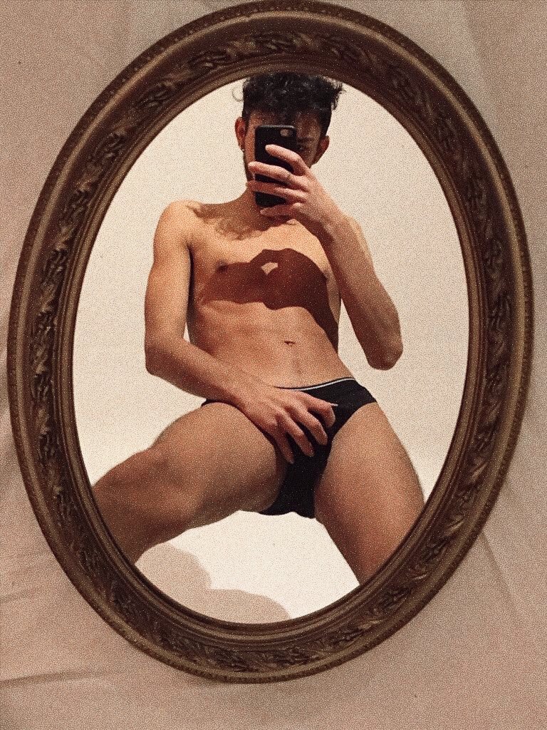 antoniobrrocal's tweet photo. 🖤 https://t.co/SQGfHQkjdl