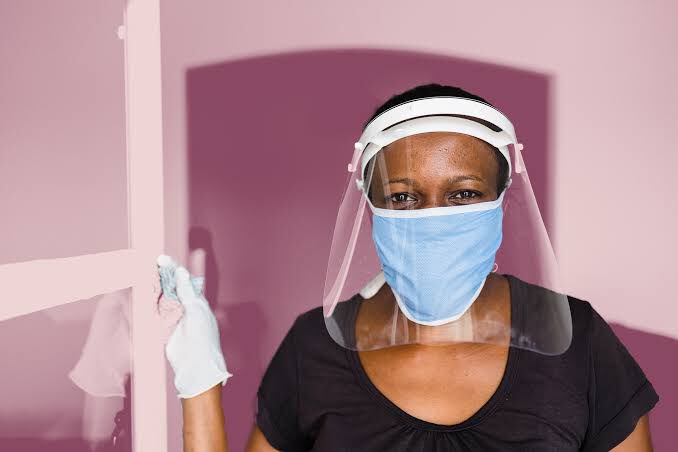 SavvyRinu's tweet photo. Actually, yes you do!
Even in the previous episode of @MTVShuga, Mbali was shocked to discover Joeโs new hashtag of #MasksDontMatter.
Masks Actually Matters!
Wear a Face Mask/Shield to Protect yourself and others from the CoronaVirus. https://t.co/dZ1I2BdzHS