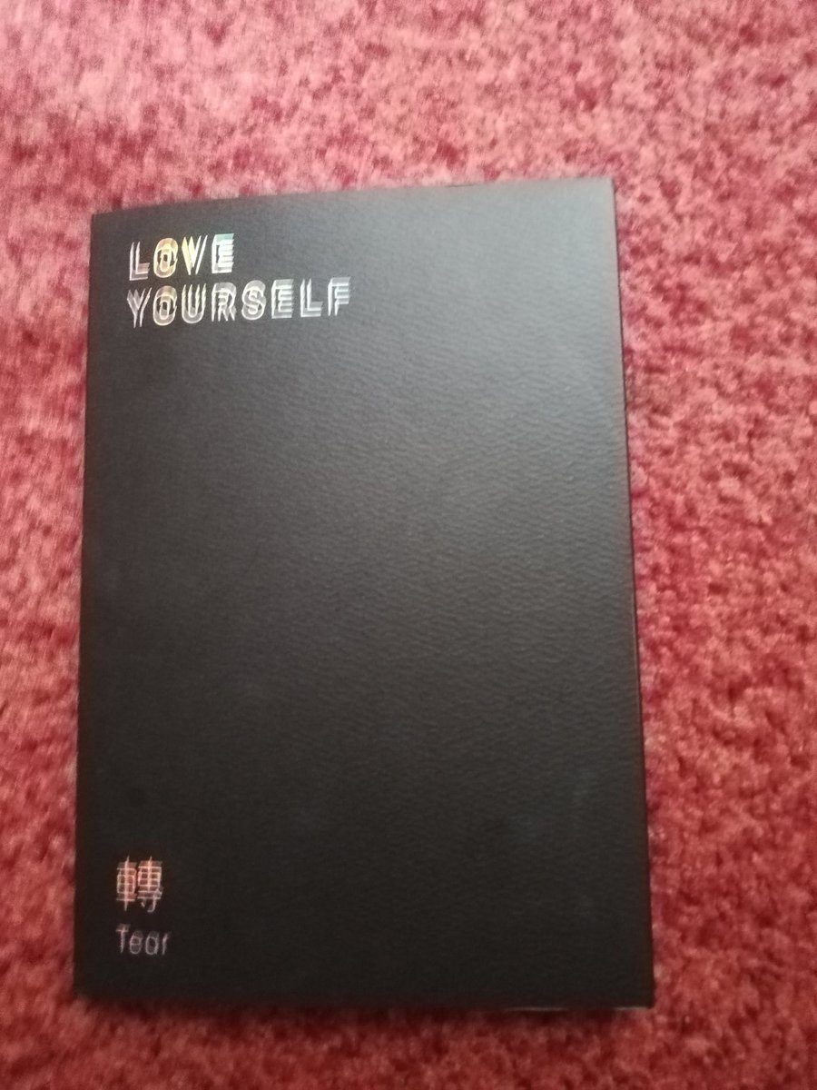 cherryxx0's tweet photo. Итак, продаю альбом love yourself ters
Цена : 900 рублей (РФ) или 30 рублей (Беларусь)
Сама я из Беларуси, так, на всякий.
Но если что, пришлю в любую страну СНГ :)
Он в прекрасном качестве, официальный, просто хочу продать и осчастливить того, кто его хочет и является фанатом. https://t.co/yCco8Gr8D7