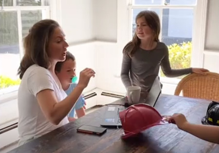 ElCirculoCF's tweet image. 27 interrupciones en 11 minutos: Esto, en @ElCirculoCF , no pasa. Aquí, se concilia 😁 
@bebesymas #estoNoEsConciliar #conciliacionFamiliar #nuevaNormalidad #coworkingMalaga #coworkingFamiliar
zcu.io/JZiz