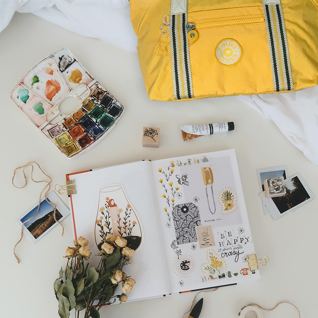 kiplingph's tweet image. Time to explore your creative side again.

Featured bag is Era M and currently on sale at Shopee. Buy two items and get additional 5% off 😉

shopee.ph/product/106035…

#LiveLight 
#KiplingLiveLight 
#Kipling
#StaySafe 
#StayStrong 
#StayHealthy
#KiplingPH
#KiplingPhilippines