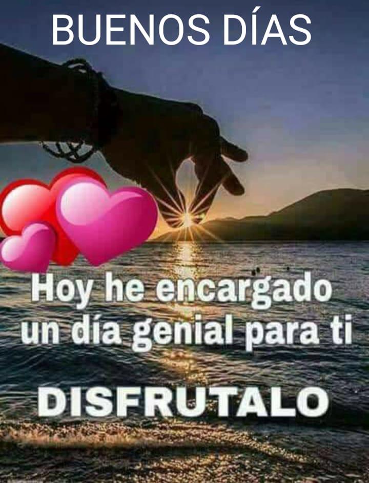 Desde Antequera ahí pa'tos <a href="/canalfiesta/">Canal Fiesta Radio</a> <a href="/ertrivi69/">Manuel Triviño</a> <a href="/apijimenez/">Api Jiménez</a> <a href="/MargaAriza/">Marga Ariza</a> <a href="/CarmenFiesta/">Carmen Benítez</a> <a href="/dominguezja/">José A. Domínguez</a> <a href="/davigallardo/">David S.G.</a> <a href="/rodricarmona69/">Rodrigo Carmona</a> <a href="/CharoPadilla1/">Charo Padilla</a> <a href="/Enrique_chef/">Enrique Sánchez</a> <a href="/Abrahamsevilla/">Abraham</a> <a href="/ComandanteLara/">Luis Lara</a> <a href="/Egotor8/">Eva</a> 🎶📻🎧🙋‍♀️💕💃👏🚶‍♀️💓🏖️🌊🍻👣☕🌞🌊