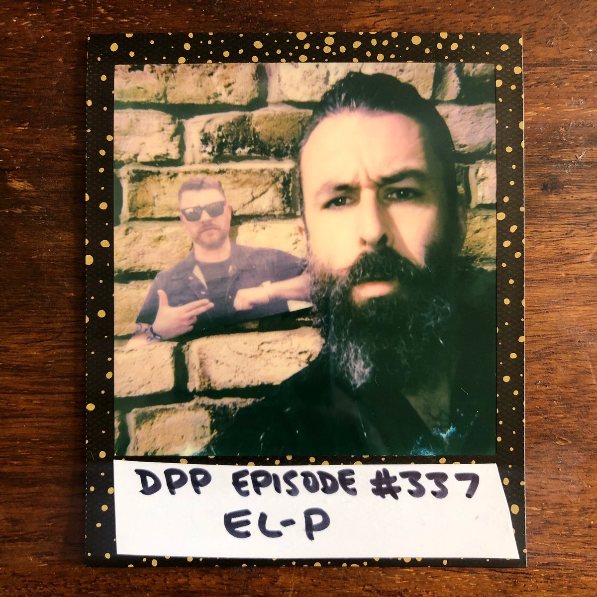 Today’s Distraction Pieces Podcast has been a long time coming.
It’s with @therealelp and it was worth the wait.
We talk Run the Jewels, Def Jux, Company Flow, Capone &amp; more.

Apple: apple.co/1x3xdy0

Spotify: spoti.fi/2yt5IBJ

Acast: bit.ly/2ailO3O