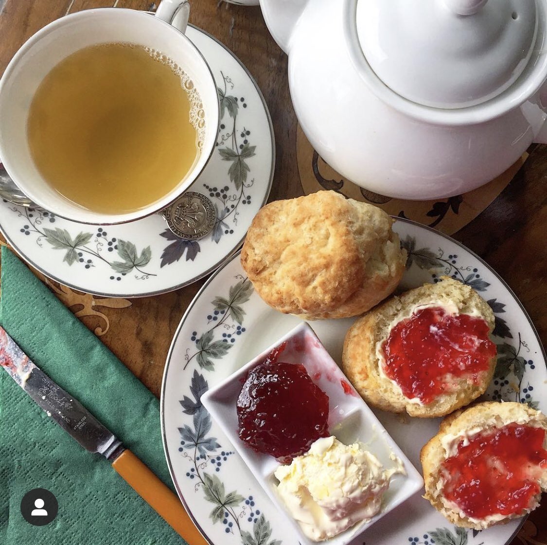 OxTweets (@oxtweets) on Twitter photo "<a href="/TheTeaSetCafe/">The Tea Set</a>" A lovely picture of our delicious Cream I Tea by ‘What Dee Did’ on Instagram x
We‘re happy to be taking part in the ‘Eat Out to Help Out’-scheme.
Visit The Tea Set in High Street, Chipping Norton • The Huntings, Broadway • The … "<a href="/TheTeaSetCafe/">The Tea Set</a>" A lovely picture of our delicious Cream I Tea by ‘What Dee Did’ on Instagram x
We‘re happy to be taking part in the ‘Eat Out to Help Out’-scheme.
Visit The Tea Set in High Street, Chipping Norton • The Huntings, Broadway • The …