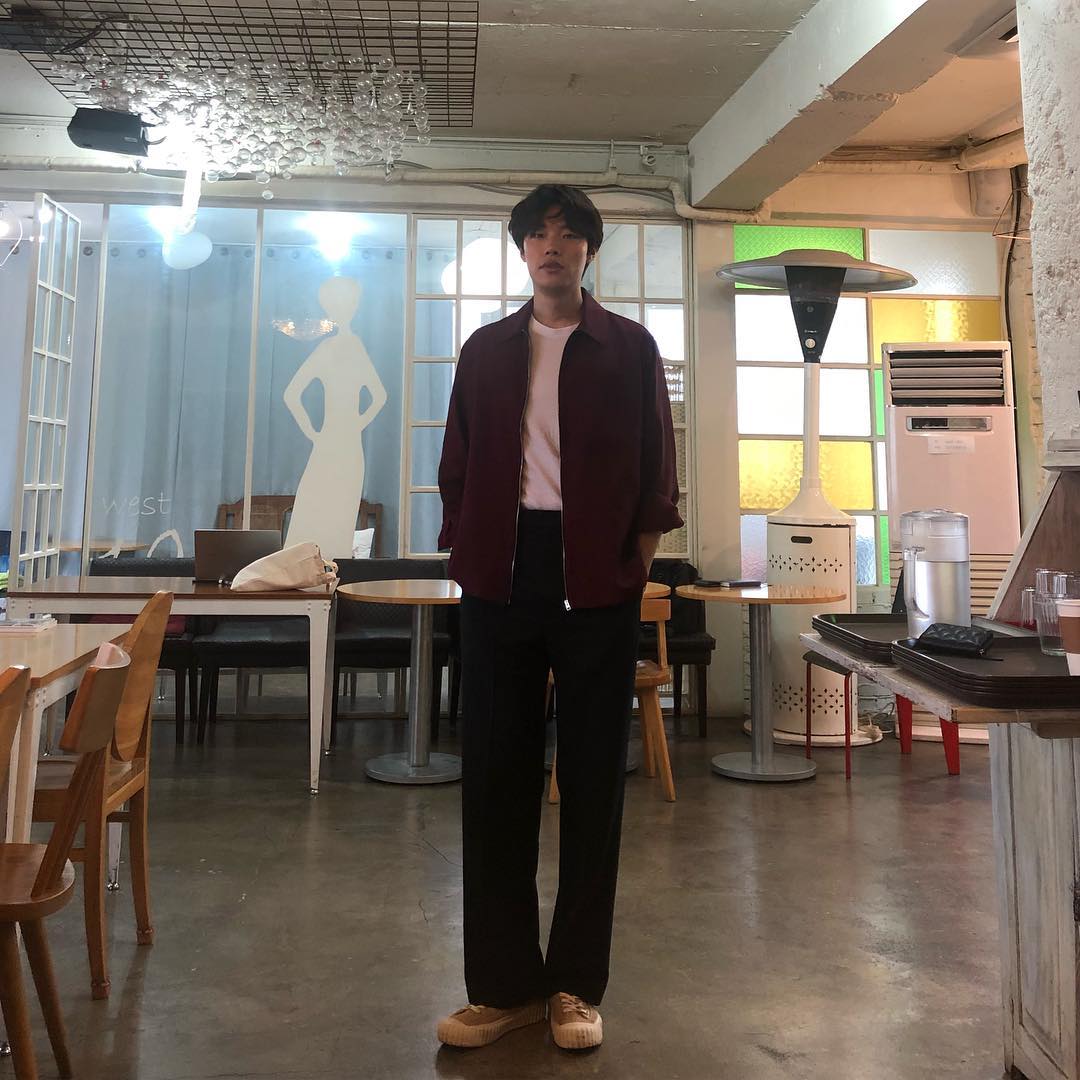 Ryu Junyeol as boyfriend a thread.(everyone lets say thanks to junyeolie)me : google how to be junyeol& #39;s girlfriend.