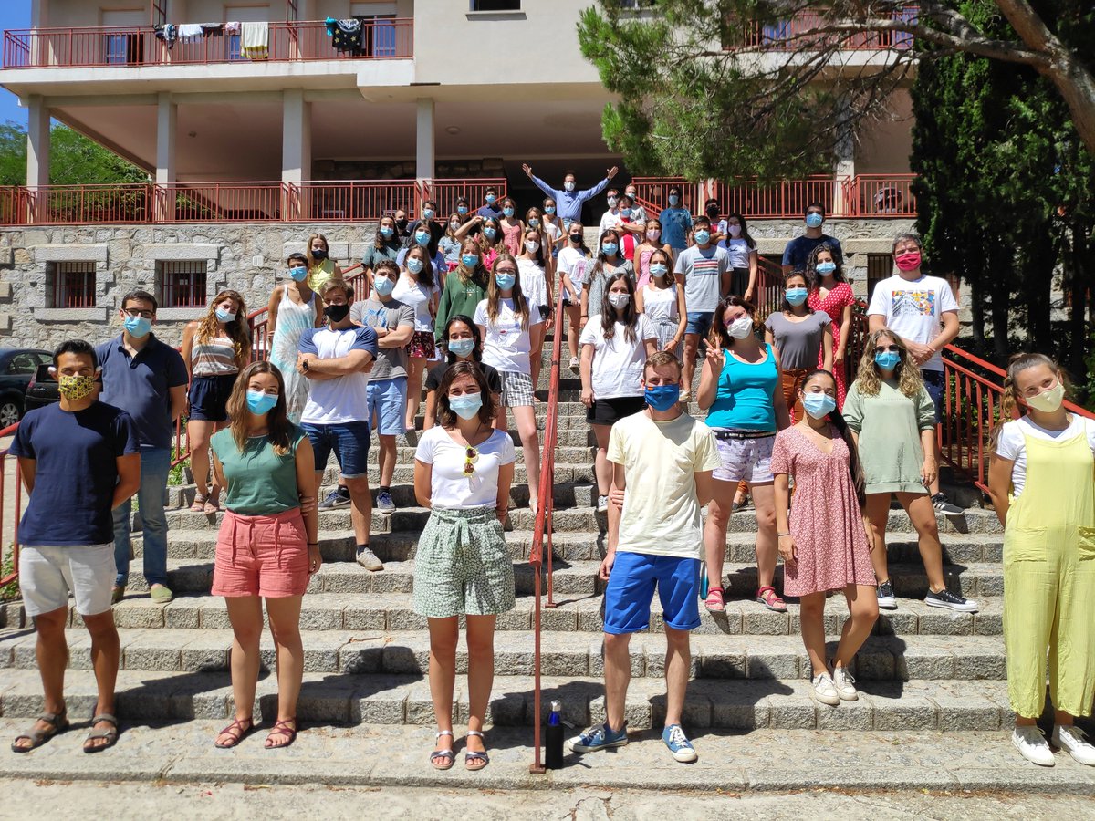 jlopezpenalba's tweet photo. "Cuando el esfuerzo humano se alía con la confianza en la Providencia, la audacia deja de llamarse temeridad: se llama sencillamente fe" (S. Gayá).

Escuela de verano de 2020 de los jóvenes de @CursillosMadrid https://t.co/NnmEwHpJkb
