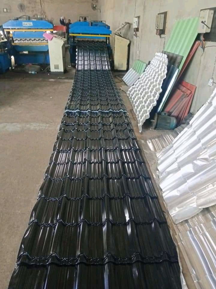 aminadoroofing's tweet image. Corrugation and Loading of 0.55mm Steptiles Aluminium Sheets!

Done with your woodwork and in need of quality roofing sheets contact MyRoof Hub 08128926408. 

We deliver Nationwide.

Distance not a Barrier. 

Quality is our Culture.
#roofingcompany #roofingsheets #TestedTrusted