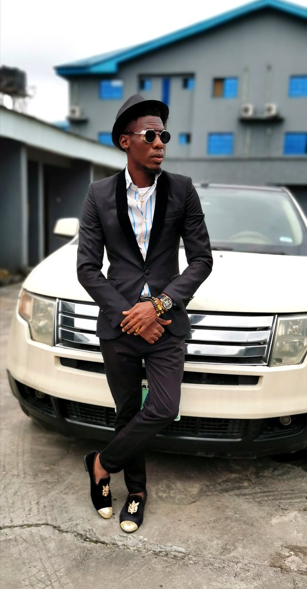 kisonrules's tweet image. FOREVER YOUNG 🎂🎂🤗