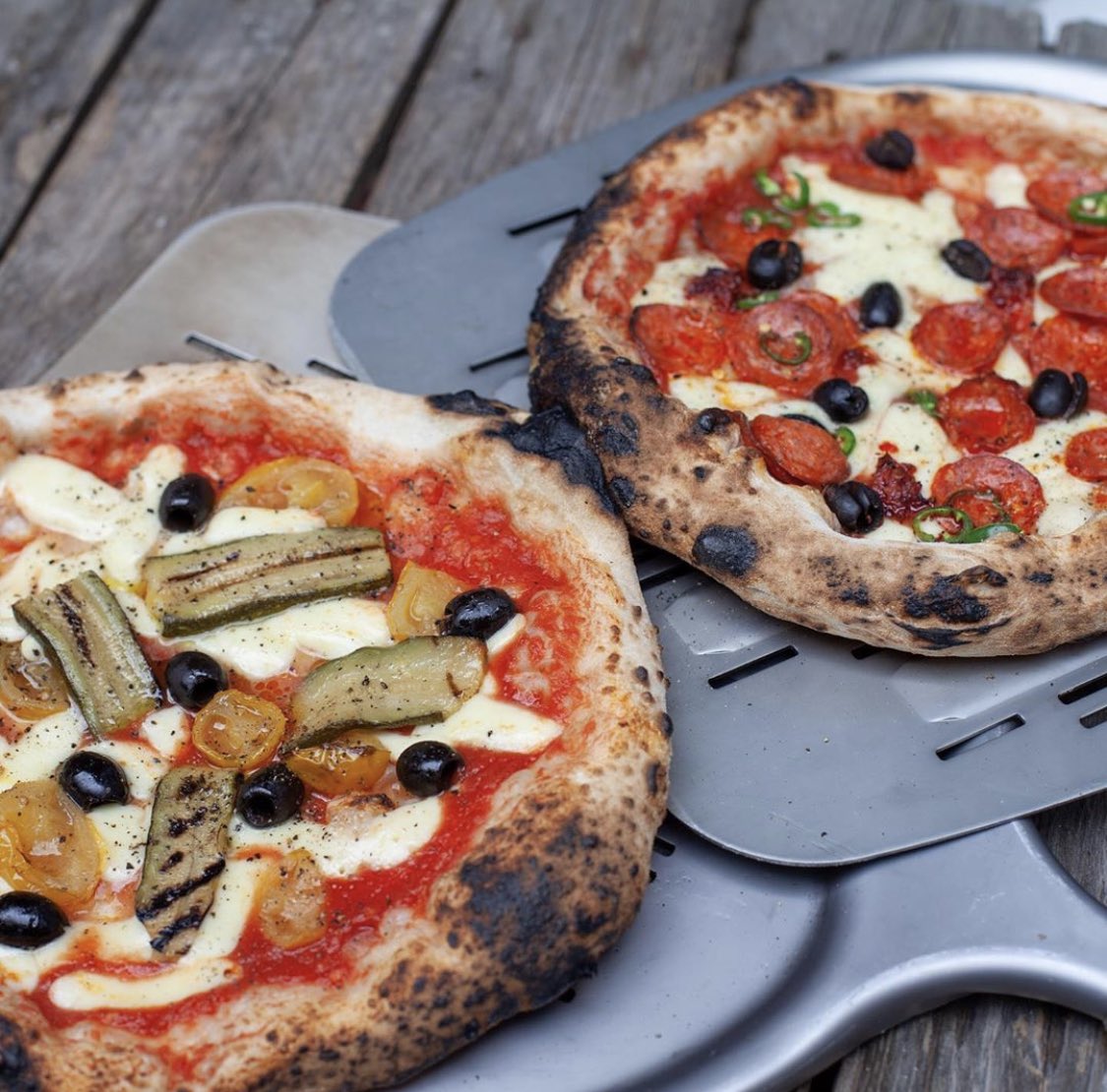 TheCommonE2's tweet image. This Saturday 8 August @thecommone2 will host @holypizzauk for a pizza pop up. Put it in your calendars! More details to follow shortly. #londonpopups #pizzatime