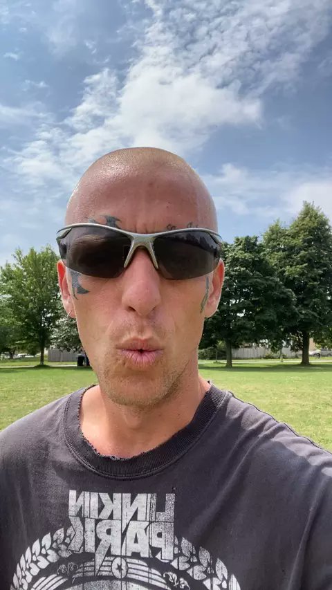 IanbarryA's tweet photo. The Latest💥 Trending✨ and Hottest🔥 video! Watch it to catch up with the current trends!🤣🤣#Likee  #LIKEEap https://t.co/NMsNrO28hS https://t.co/cey9XNvmpx