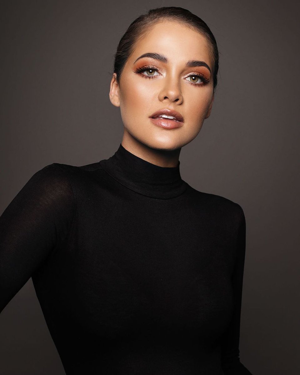 7. Natasha Joubert (22) #MissSATop10Finalists  #MissSA2020