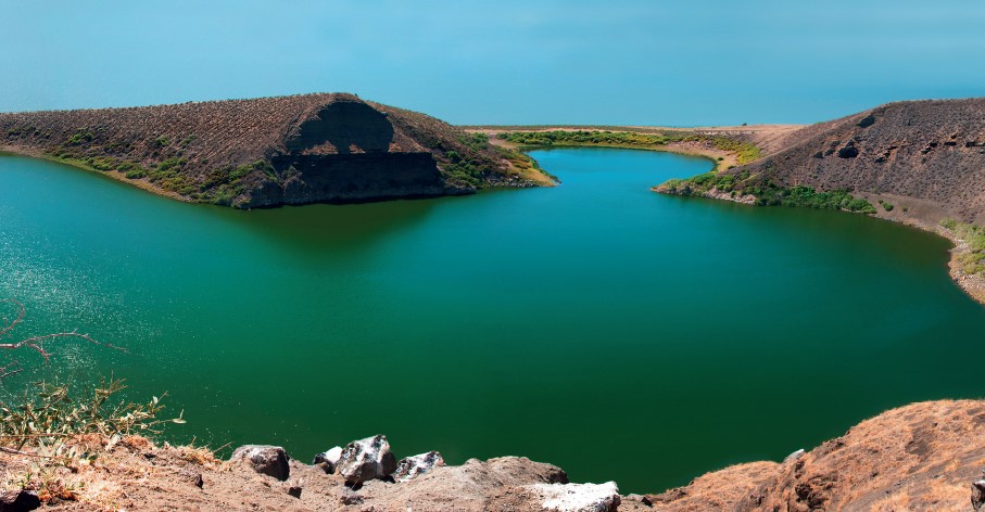 Take a flight to Lodwar and you could be forgiven for thinking youβd been transported not just to another country but to another world.
You can Fly Safarilink To Lodwar every Monday, Wednesday, Friday & NOW SATURDAY! from Kshs. 7,500 . Book online at https://t.co/u96TCSgHfG https://t.co/s8bvlaDDPQ