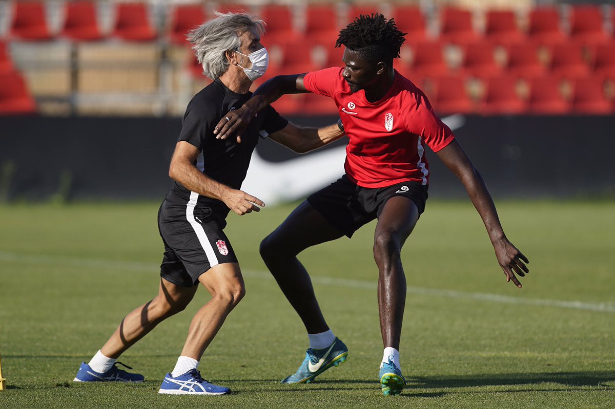 CanteraNazari's tweet photo. ⚽️ ¡¡Arranca la pretemporada para el #RecreativoGranada!! 💪🏽💪🏽💪🏽

¡Vaaamosss!🤜🏼🤛🏼

#RecreativoGranada #CanteraNazarí https://t.co/QSGDWFmNpF