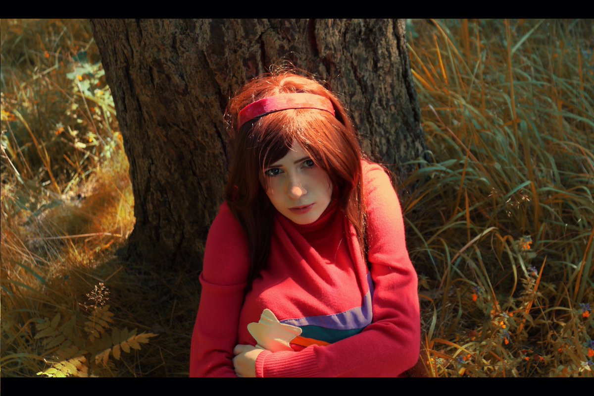 NoahLenalee's tweet photo. ⭐️

Trying to make series’s scene 

#cosplay #mabelpines #GravityFalls https://t.co/41KbgzUqUq