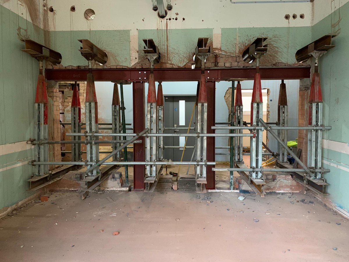 weaverdemo's tweet image. Weaver Demolition recently undertook the decommissioning of a former Surgical Triage Unit at Bath Royal United Hospital. 

📰Read the full case study here...

weaverdemolition.com/projects/bath-…

#demolitionnews #demolitionproject #hospitaldemolition #internaldemolition