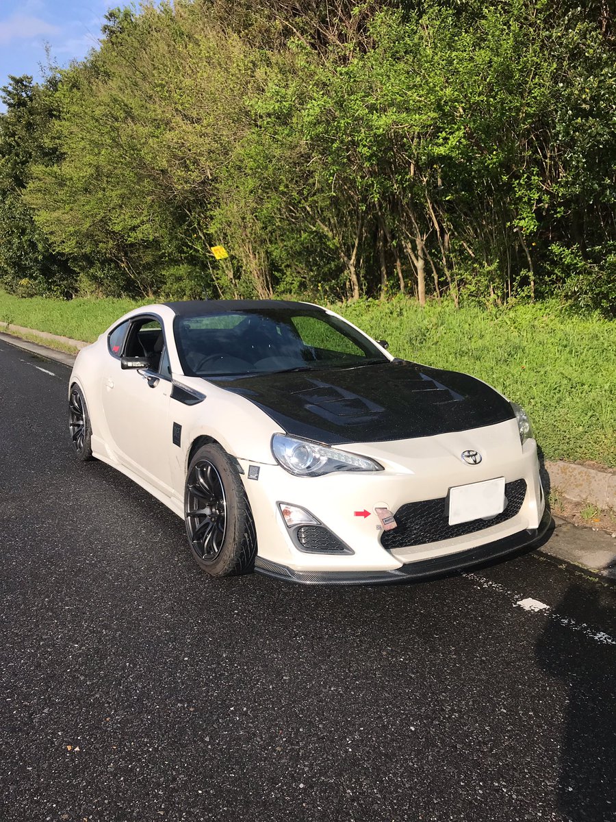 sva_nog's tweet photo. #お前らのホイール晒せ
とにかくRAYS
いつもRAYS
軽くて割れにくく、コスパ最強
#57Transcend #57XTREME #57G https://t.co/nyGzI0B97J