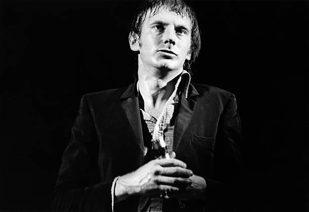 Lee Brilleaux of #DrFeelgood circa 1975, by Colin Fuller.