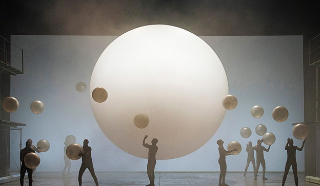 ImperialNHS's tweet photo. We're thrilled to be working with @E_N_O on 'Breathe', a singing, breathing and well-being programme for #COVID19 recovery patients.

It's the first partnership of its kind between a leading arts organisation and an NHS Trust.

Read more ➡️ https://t.co/EkgXFW3Wwx https://t.co/ILVkUjMNns