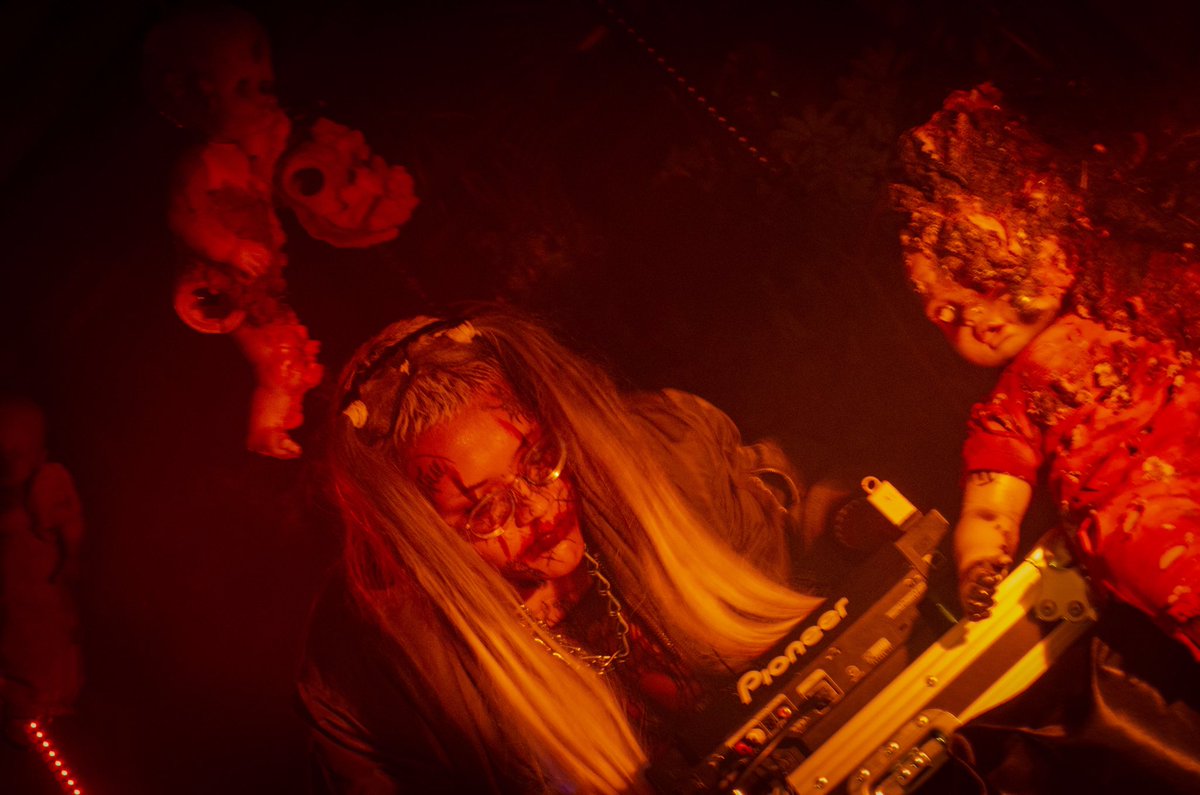 atractorcrew's tweet photo. Segunda ronda  de fotos de Neurokill https://t.co/sWsm26ePEV