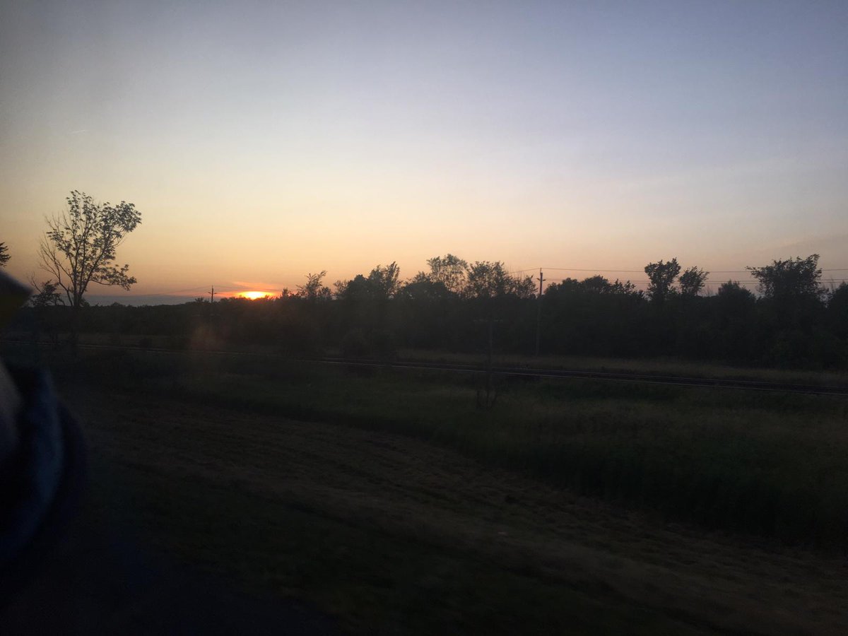 Day 17. 
Up early again today for a days travelling to Canada! We stopped at Olive Garden for lunch and eventually arrived in a Canada at 2am! #uk24wsj