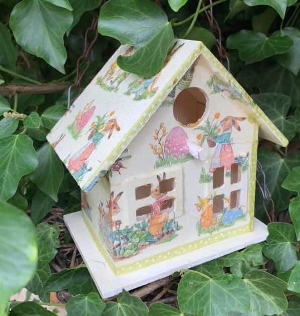 kirstie1971's tweet photo. I’ve decoupaged some birdhouses that I’m looking to sell if anyone is interested. Here are 3 of them but got others too. #crafting #decoupage #wednesdaymorning https://t.co/vaWpoLEaUQ