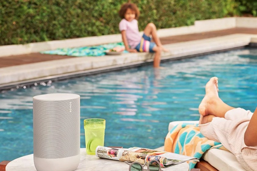 XatakaHome's tweet photo. Siete altavoces portátiles Bluetooth para llevar tu música siempre contigo estas vacaciones https://t.co/oPyF7OVaeJ https://t.co/5ArYpEEp0z