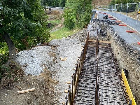 StradeAnas's tweet photo. Avanza il piano #Anas “Rientro Strade” per continuità territoriale di 6.500 Km di ex statali su tutto il territorio nazionale.
Qui in #Liguria su #SS334 "del Sassello" investimento di 1,6 Mln/€.
Dopo #EsodoEstivo2020 ulteriori interventi per 3 Mln/€.
https://t.co/VQKhEQLFOF https://t.co/5xfQck1oYR
