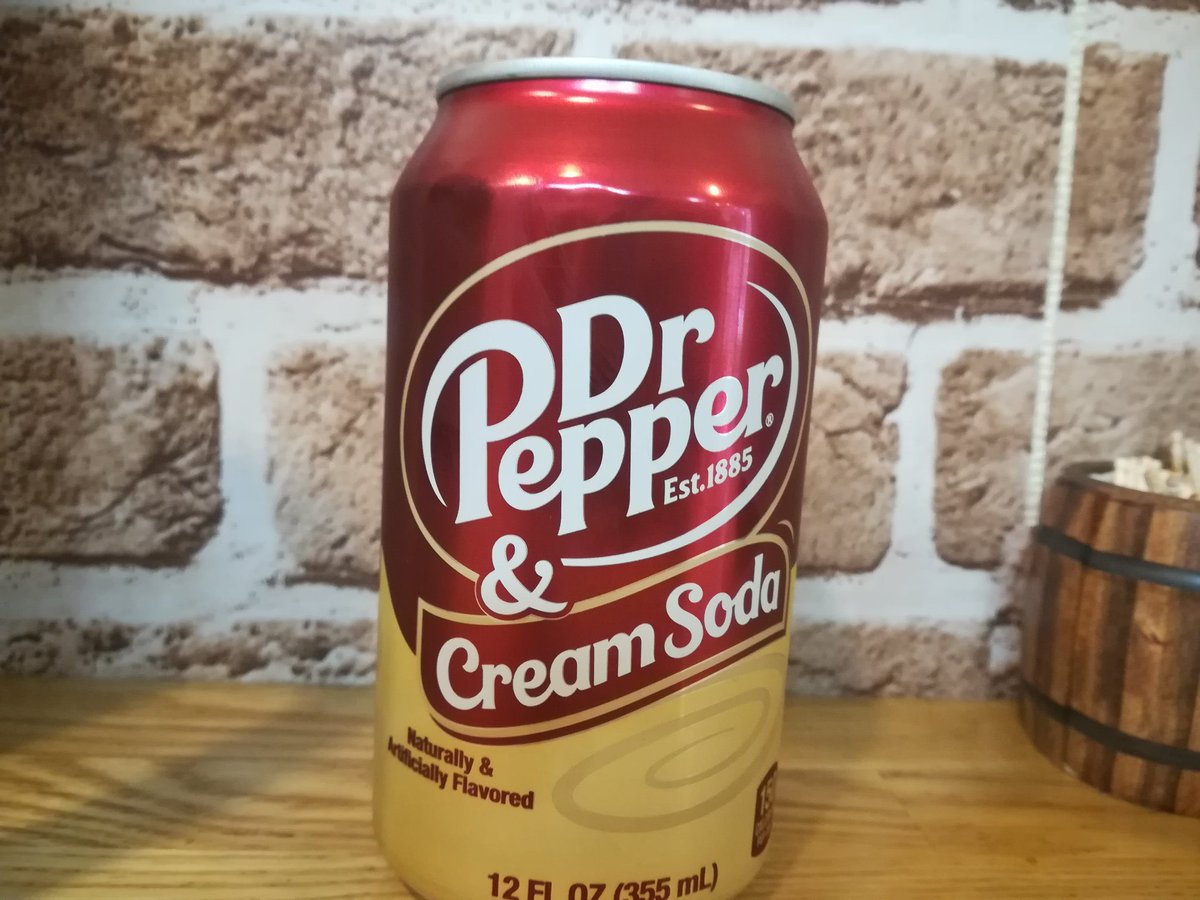 タコス屋ブレイズ ドクターペッパークリームソーダ味はまだ在庫あります 営業日にはよろしくです ホットドッグとハンバーガーは人気があるからレギュラーになってます パン屋との取引量増やさないとまずいんよ やっぱブレイズといえばハンバーガー