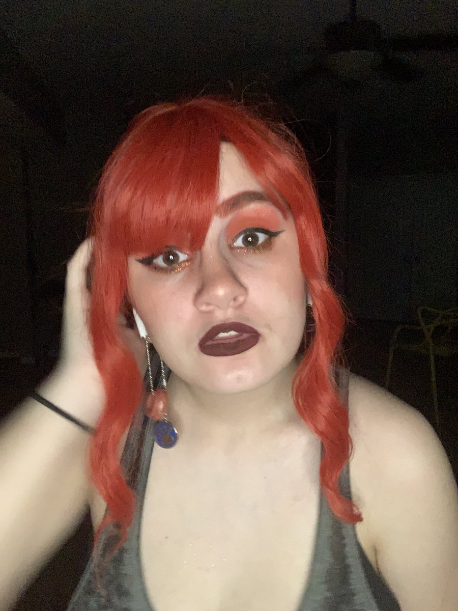 Upsure's tweet photo. I COSPLAYED FROM MY FRIENDS PODCAST!! 
Character: The Blogger 
Media: Crossing Wires Podcast 
#crossingwires #crossingwirespodcast @_crossingwires_ https://t.co/7CXtr8jvGN