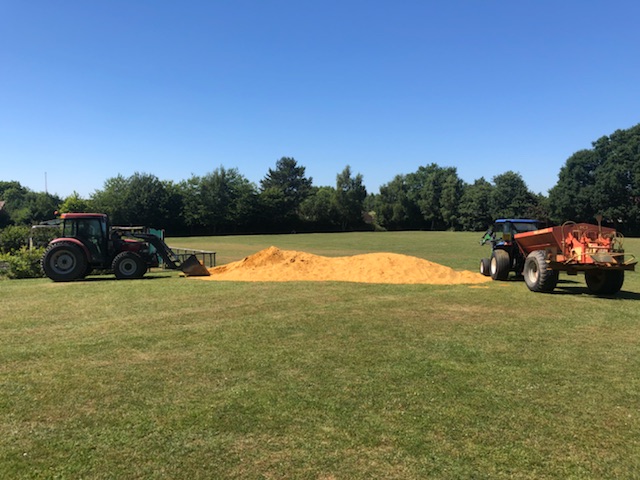 Sand banding a local sports pitch #surrey #sussex #football #cricket #groundsmaintenance