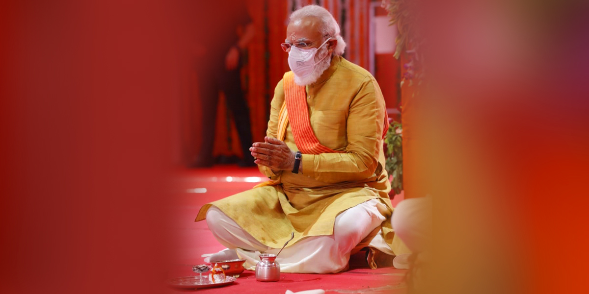 myogiadityanath's tweet photo. आदरणीय प्रधानमंत्री श्री @narendramodi जी द्वारा श्री राम मंदिर की आधारशिला रखना, एक नवीन युग के प्रारंभ का सुअवसर है।

यह नया युग लोककल्याण हेतु तपोमयी सेवा का है। यह युग रामराज्य का है। यह युग प्रभु श्री राम के आदर्शों के अनुरूप नए भारत के निर्माण का है।

जय श्री राम! https://t.co/0ynn3SBGIk