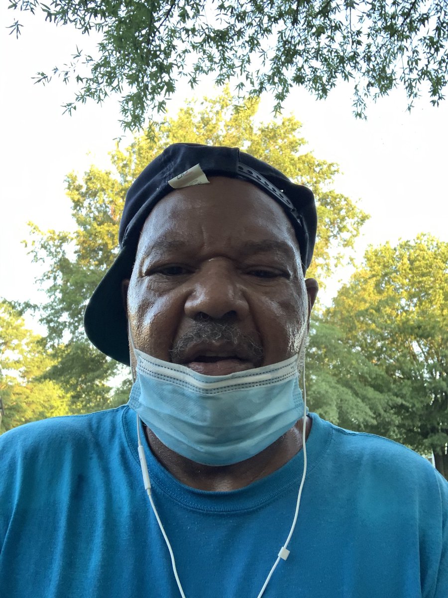 ear007's tweet image. Workout done  5 mile run. Old timer 😄😄💪🏿💪🏿👍🏿👍🏿🙏🏿🙏🏿