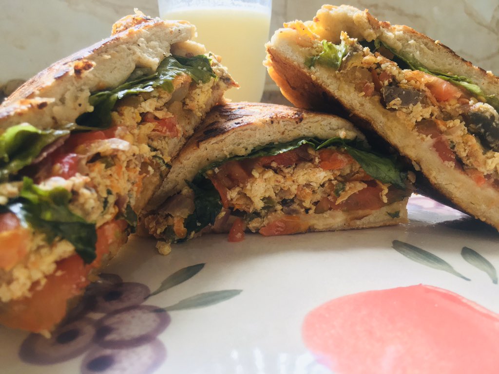 Chefayo_NG's tweet photo. ๐ฅ milkshake + Sandwich ๐ฅช #Chefayo #PrivateChef #Abuja https://t.co/uZUOxl9Uyf