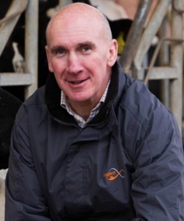 Ahead of tomorrow's #OFCBitesize Grosvenor Farms Managing Director, Mark Roach highlights some of the areas he will address during the webinar, including how he believes farming can be a contributor, not a drain, on the public finances.

➡️ bit.ly/2Xwx5bp 

<a href="/tom_levitt/">Tom Levitt</a>