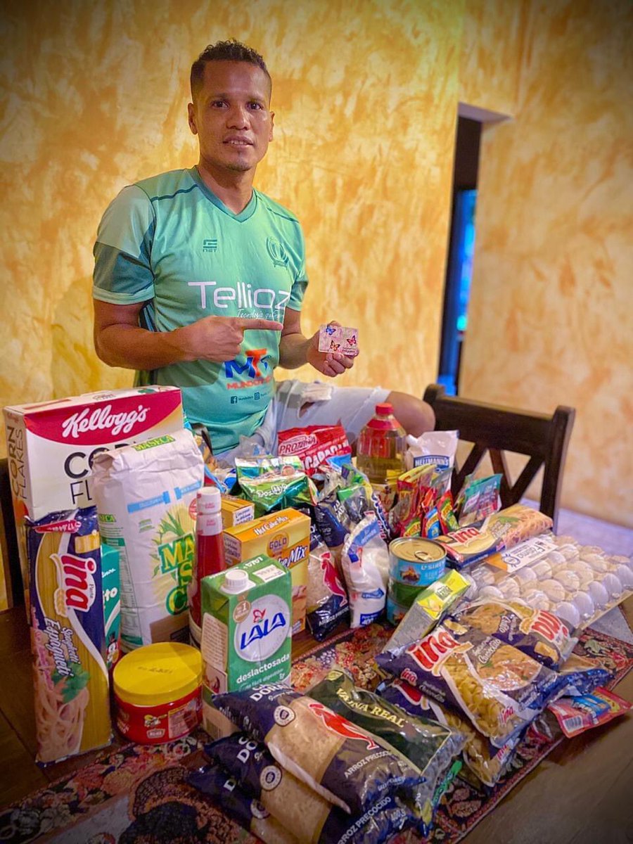 CsdTellioz's tweet photo. ¡GRAN EJEMPLO!  👏🏻👏🏻👏🏻

@CsdTellioz, le hizo entrega de víveres a todos los deportistas de sus diferentes disciplinas como una gran muestra de apoyo y solidaridad en estos momentos de pandemia. https://t.co/sljvLAK89g