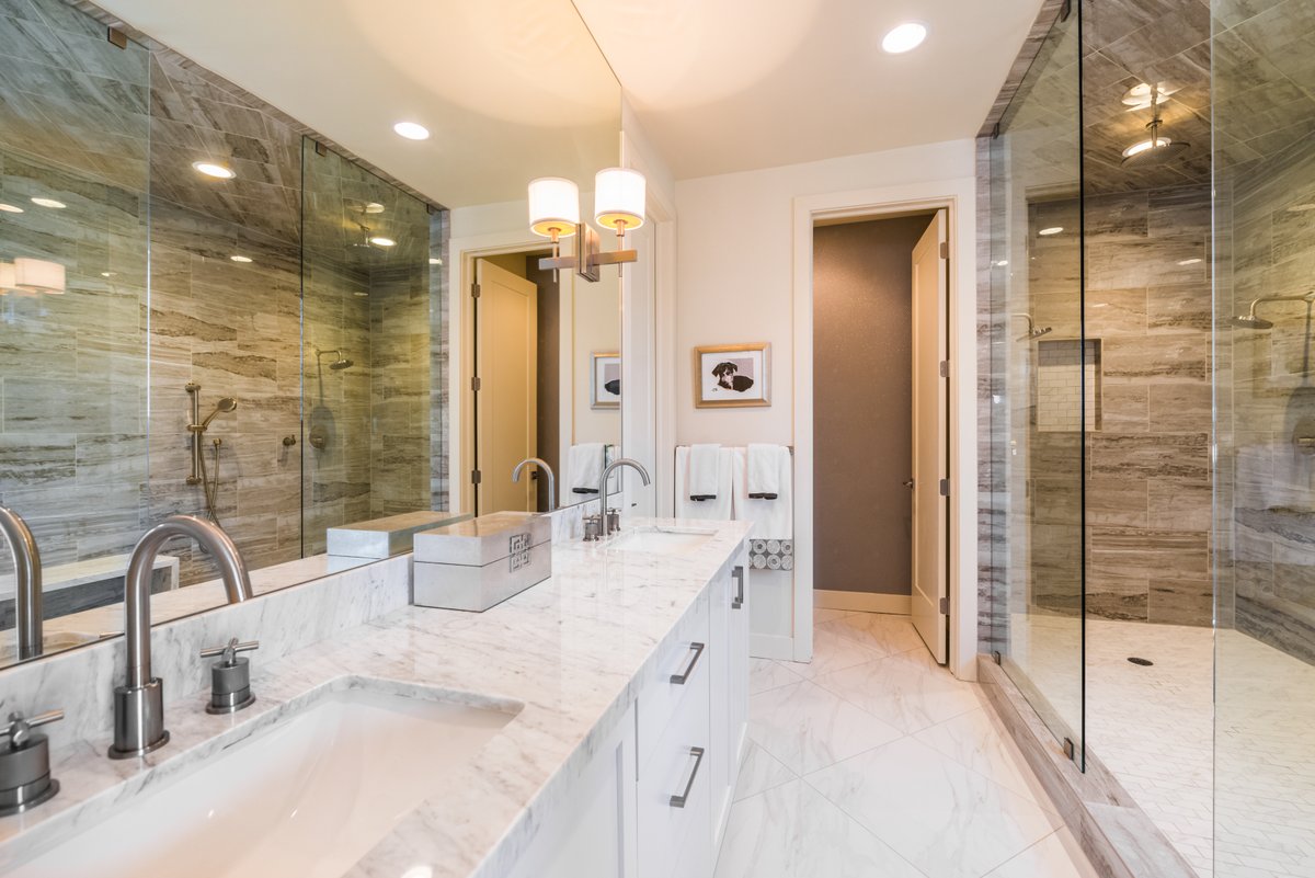 LivingZenith's tweet photo. Living Zenith luxury bathrooms with water efficient appliances. 
#livingzentih #sustainableliving #bathroomdesign #utahhomes #utahhomesforsale #greenliving #greenlife #bathroomdecor #energyefficienthomes https://t.co/nFrarosUR2