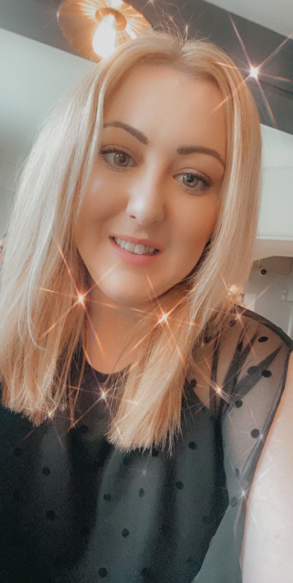 emmalchettle's tweet photo. #newhair no more roots 😊 https://t.co/h5BC5SBo6t