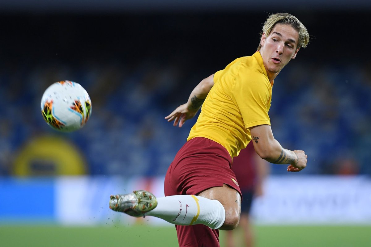 FrZaniolo's tweet photo. Fonseca a confirmé en conférence de presse que Zaniolo serait titulaire demain en Europa League contre Séville! https://t.co/NL8QWsiALl