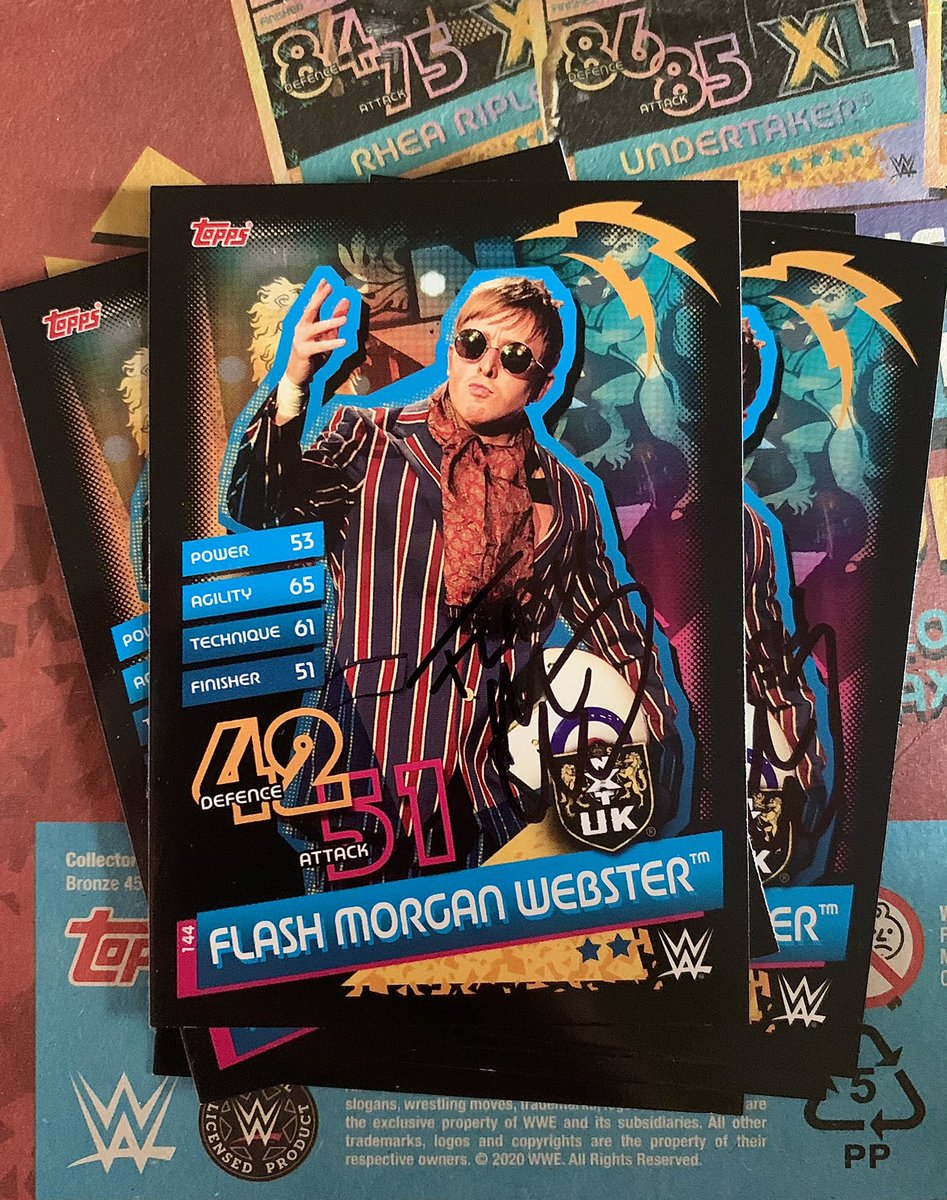 Flash_Morgan's tweet photo. So I have a few WWE SLAM ATTAX RELOADED trading cards of yours truly, signed and ready give away.

To be in with a chance to win simply LIKE &amp; RETWEET this post! 

Good luck! https://t.co/diz8zPRuIy