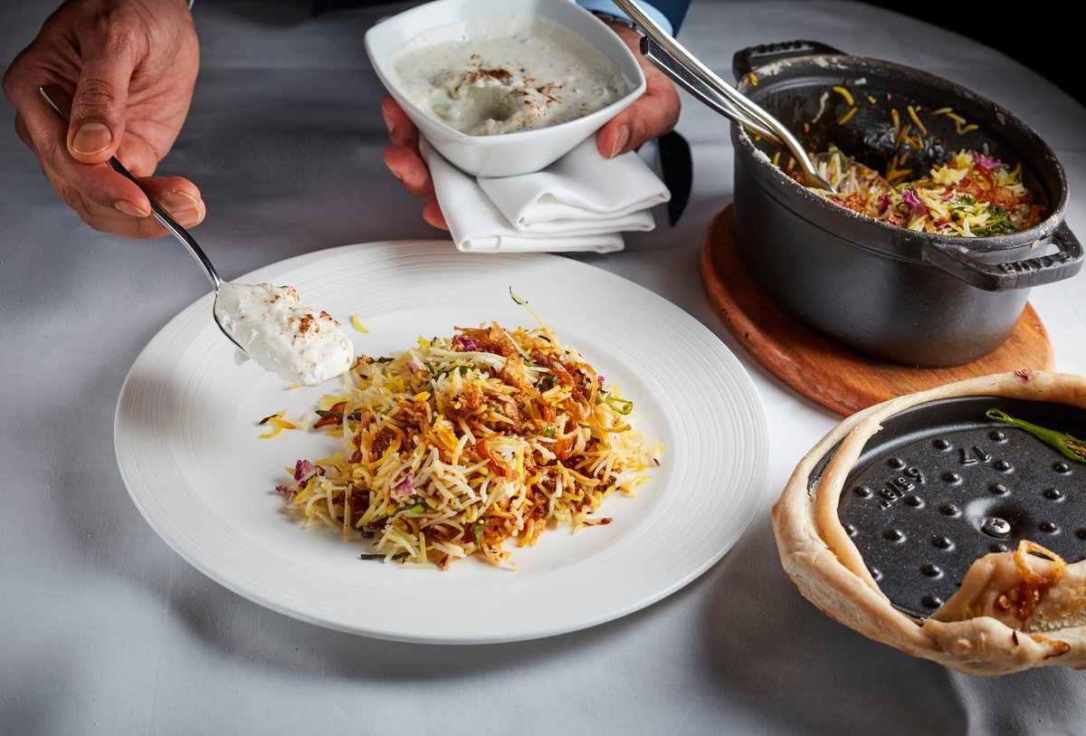 Benaresofficial's tweet photo. Unparalleled quality in the comfort of your own home. Choose from Vegetarian, Chicken, Lamb or Prawn Biryani from our Benares@Home menu. Order here https://t.co/tt2V8Zqz2v https://t.co/9OSdy1go18