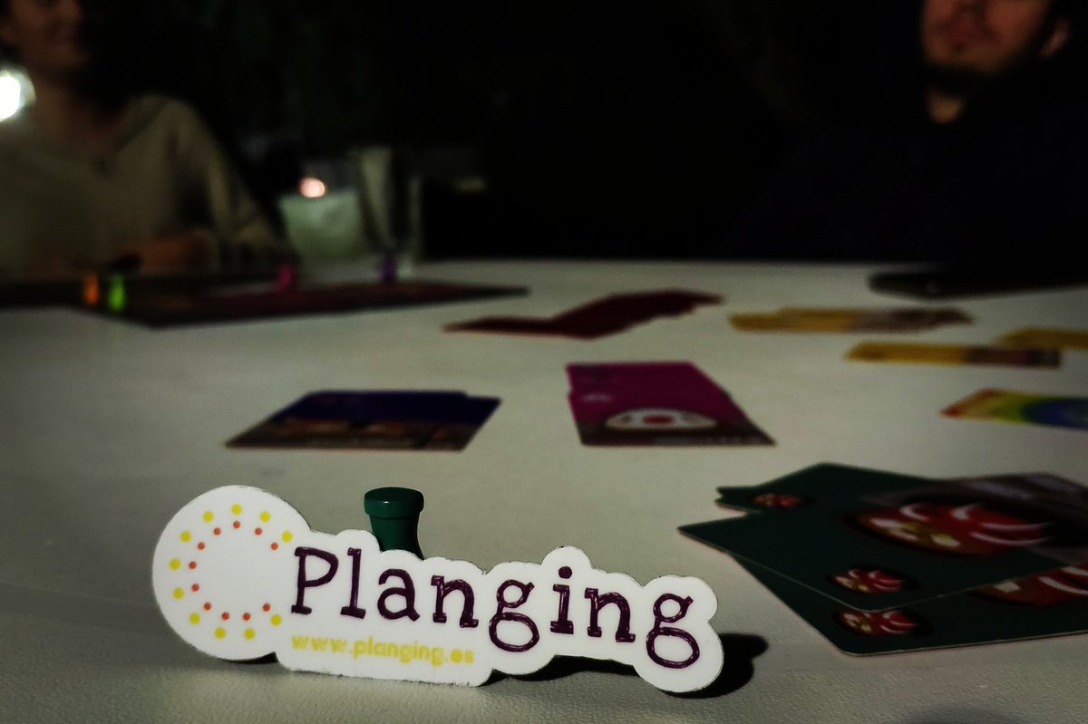 planging_es's tweet photo. ¿Te gustan los juegos de mesa? Conoce gente jugando
#Planging #planazo #juegosdemesaconamigos #juegosdemesa #boardgames
#planesdefindesemana #planesgratismadrid #madrid #planesguays #planparaelfinde #conocergentenueva #conocergente #amigos #haceramigos #haceramigosnuevos #finde https://t.co/ZmGRznk52j