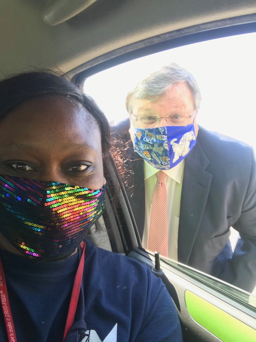 JStrick901's tweet image. Happy to spend time today with some of the 1,500 children in our summer program #MPLOY and the team with @OYSMemphis, who successfully transitioned the program to virtual!