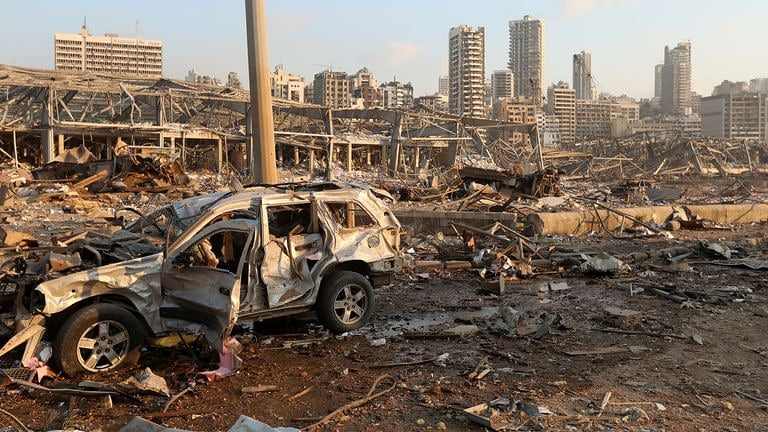 themanipurpost's tweet photo. Beirut explosion: death toll rises to 135 as about 5,000 people are wounded https://t.co/2FgLGElhRZ
