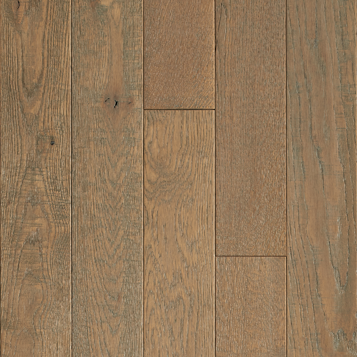bruce_floors's tweet photo. Introducing Hampshire from new Barnwood Living® by @MarkBowe.  Its warm taupe is reminiscent of the refined floors from the barns Mark has taken down in Hampshire County, WV, where he mills them down and makes them new. https://t.co/QMkoNGtnH4 #BruceFlooring #BarnwoodBuilders https://t.co/YMFYLHzrQK