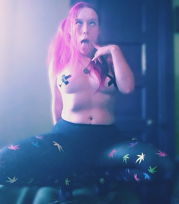 #beautiful #beautifulgirl #beautifulwomen #sexypics #sexy #sexystonergirls #sexyhips #sexywomen #sexystoner<a href="/tag/beautiful"class="tags">#beautiful</a><a href="/tag/beautifulgirl"class="tags">#beautifulgirl</a><a href="/tag/beautifulwomen"class="tags">#beautifulwomen</a><a href="/tag/sexypics"class="tags">#sexypics</a><a href="/tag/pink"class="tags"><span>#pink</span></a><a href="/tag/sexy"class="tags"><span>#sexy</span></a><a href="/tag/hot"class="tags"><span>#hot</span></a><a href="/tag/prettyinpink"class="tags"><span>#prettyinpink</span></a><a href="/tag/pinkhair"class="tags"><span>#pinkhair</span></a><a href="/tag/hotgirls"class="tags"><span>#hotgirls</span></a>