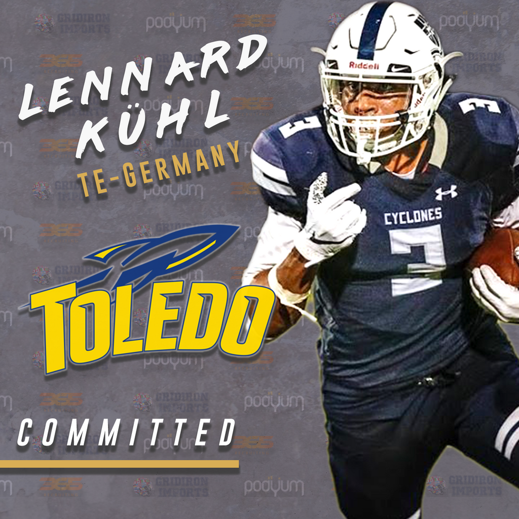 GridironImports's tweet photo. Congratulations to Lennard Kรผhl for committing to the University of Toledo!
@lennard_cool
@UToledo @ToledoFB @casadyschoolokc
#FurstyRazorbacks @ThePodyum @PodyumPreps @365Athletes https://t.co/1SHHCAbarU