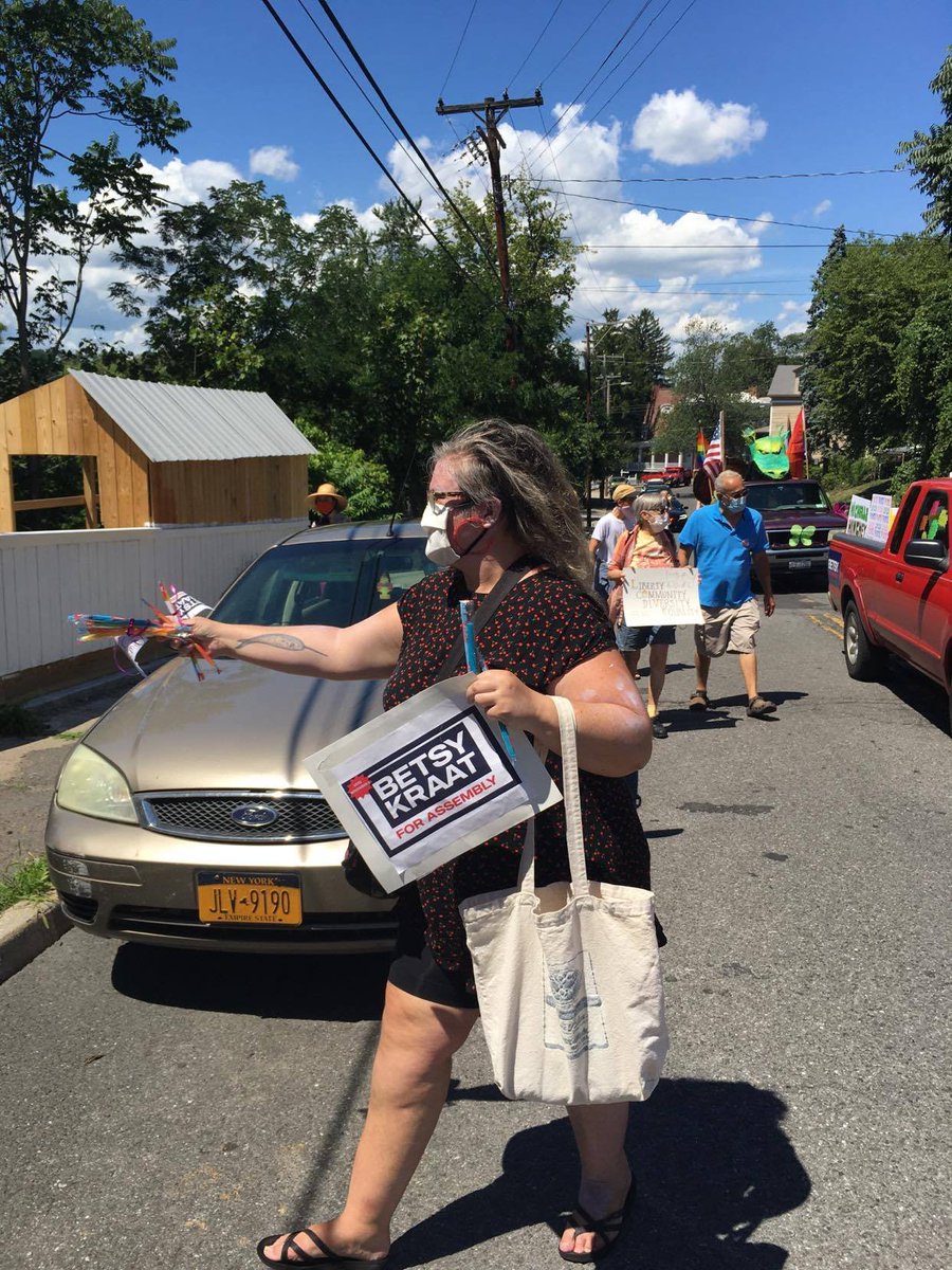 betsy4assembly's tweet photo. The heartiest thank you goes of course to Michele Delage and Elliott Matos, the event organizers.
#CatskillPride #Pride2020 #Catskill #BetsyForAssembly #AD102 https://t.co/NQ5Y76C7ax
