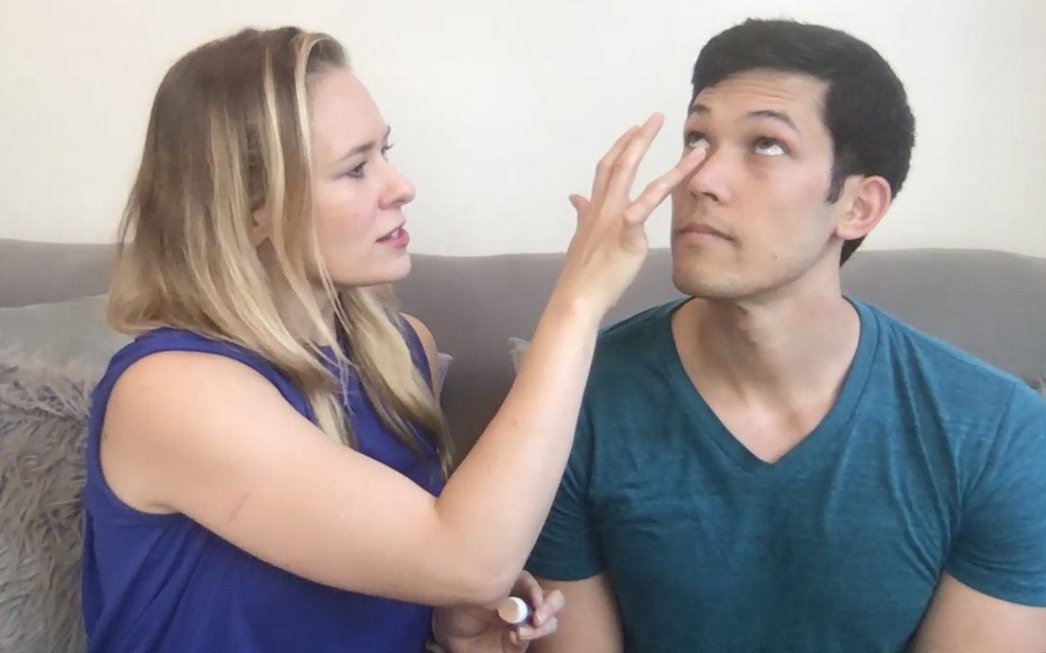 MUA Mandie Brice uses her makeup artistry on celebrities and, in this MËNAJI video, her husband. See how easy it is to adapt men's skincare routine with her easy folllow guide. Enjoy the promo code for a 20% discount: MenajiMandie

youtube.com/watch?v=LqOHt2…

#makeuptutorial