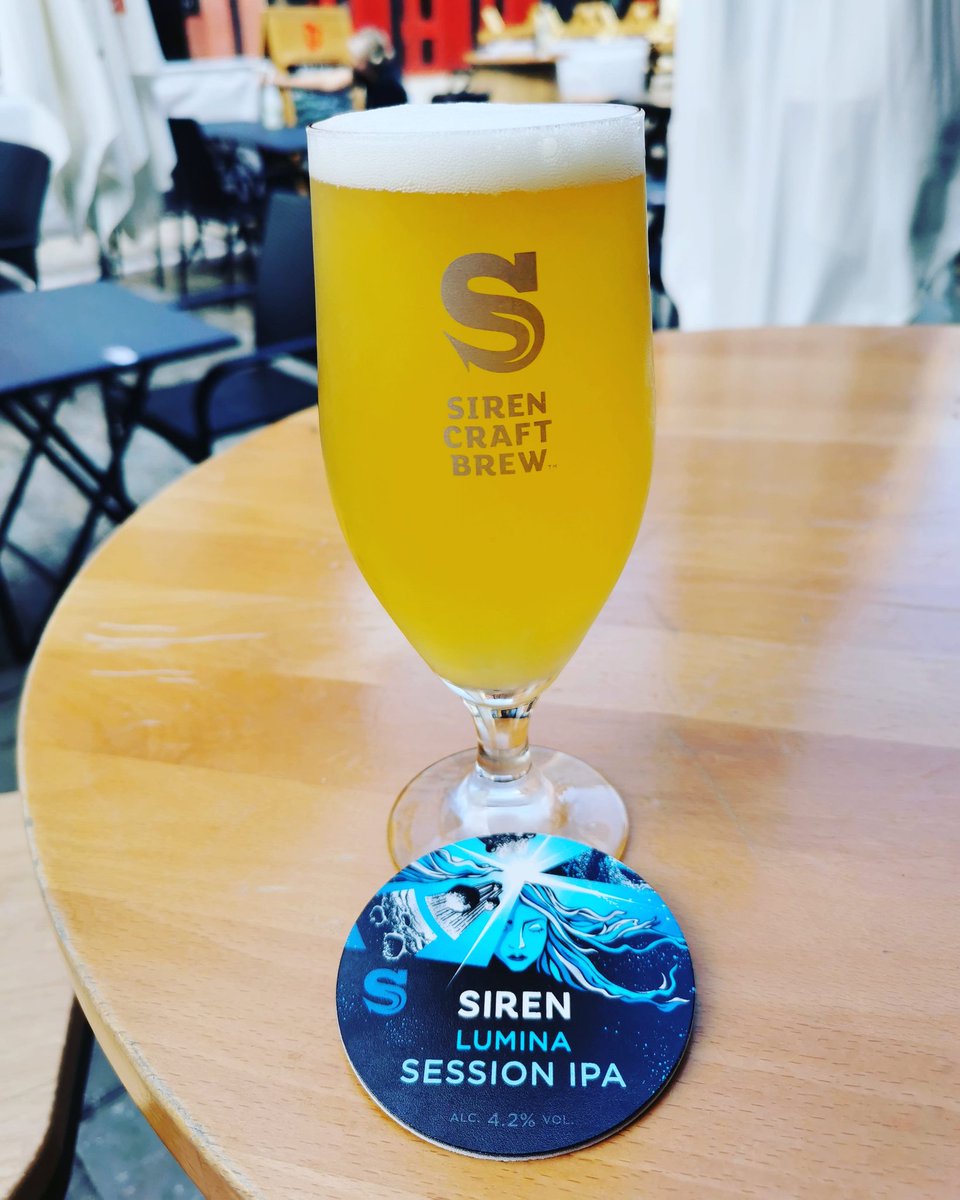 BeerEmporium's tweet photo. Delicious new session IPA from @sirencraftbrew #kingstreetBristol #welovebeer #beermudatriangle #drinkresponsibly https://t.co/npnbAFBnUT